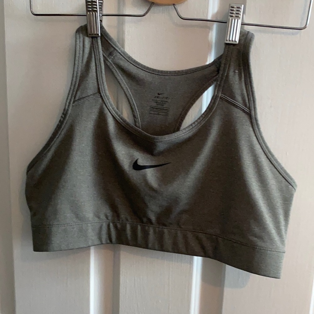 Nike dri-fit sports bra